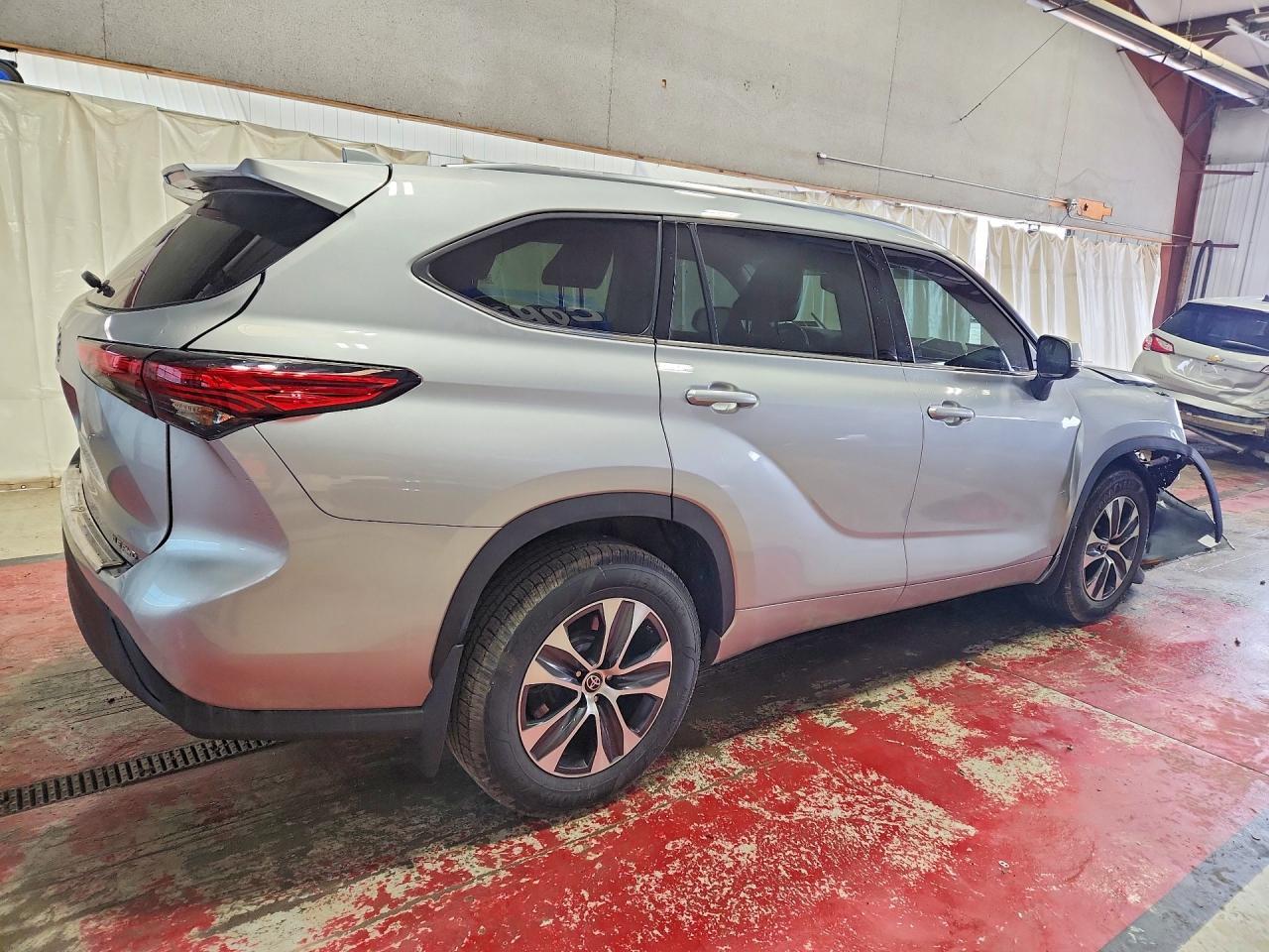 2021 TOYOTA HIGHLANDER