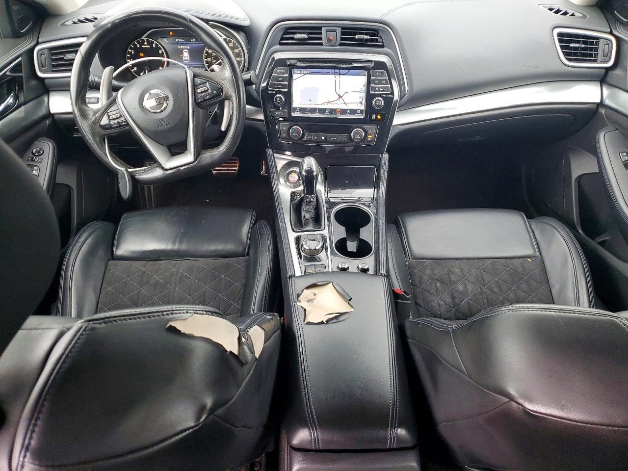 2016 NISSAN Maxima