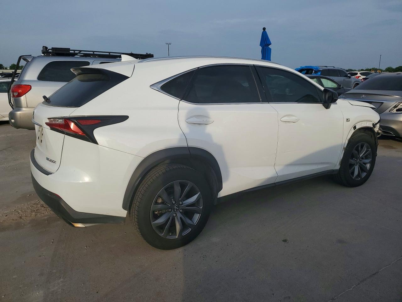 2017 LEXUS NX 200T