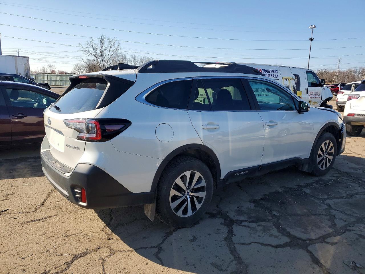 2022 SUBARU Outback