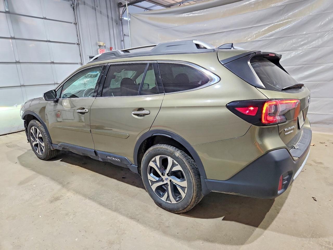 2020 SUBARU Outback