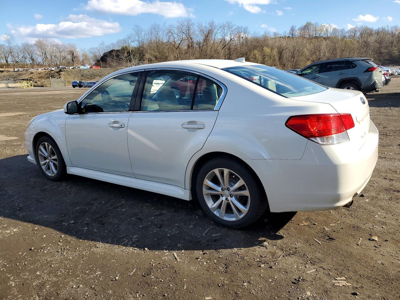 2013 SUBARU Legacy
