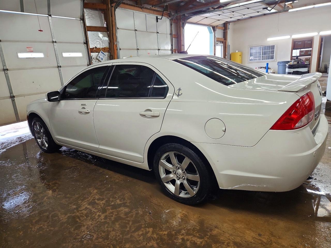 2010 MERCURY Milan