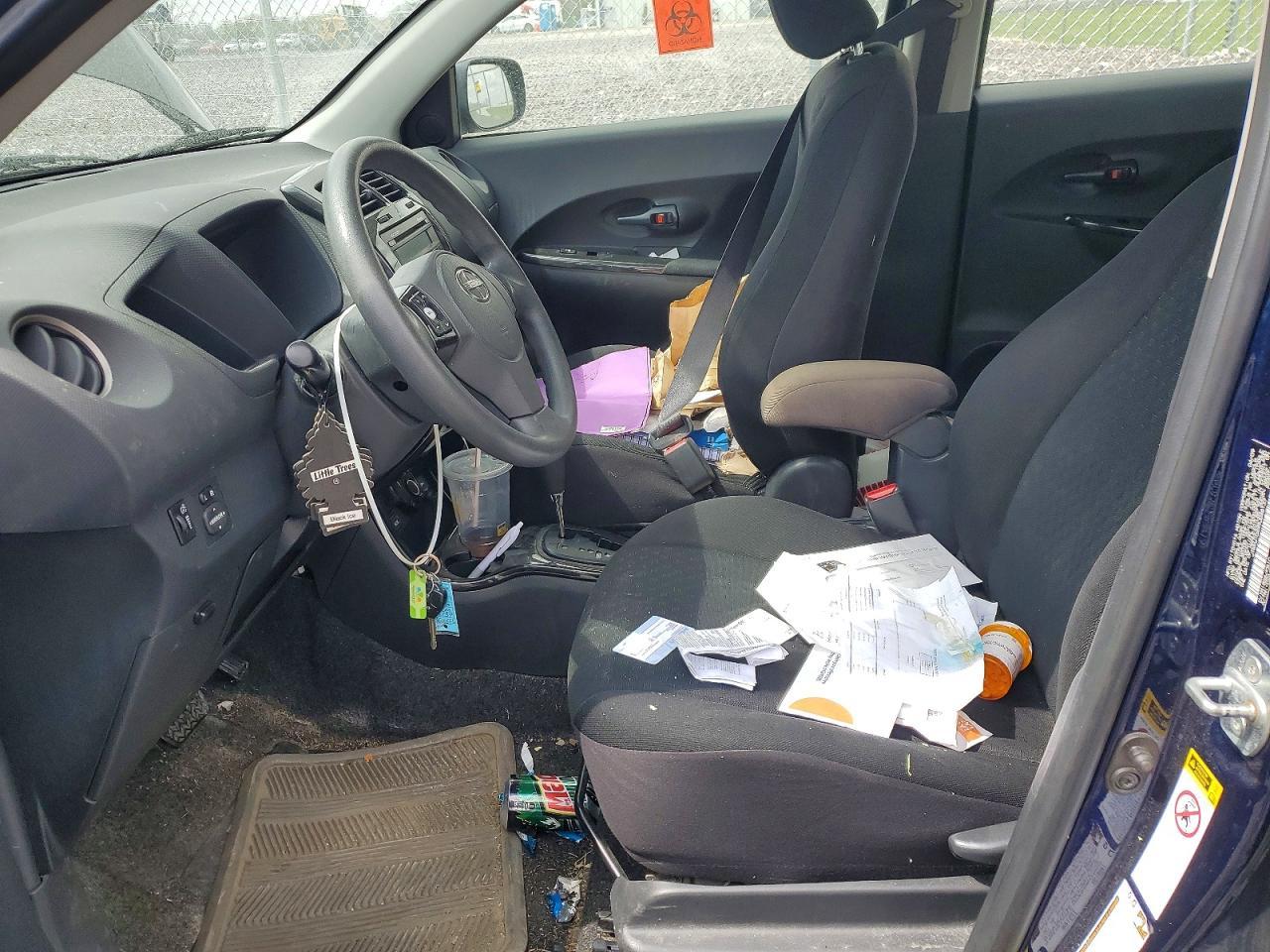 2009 SCION xD