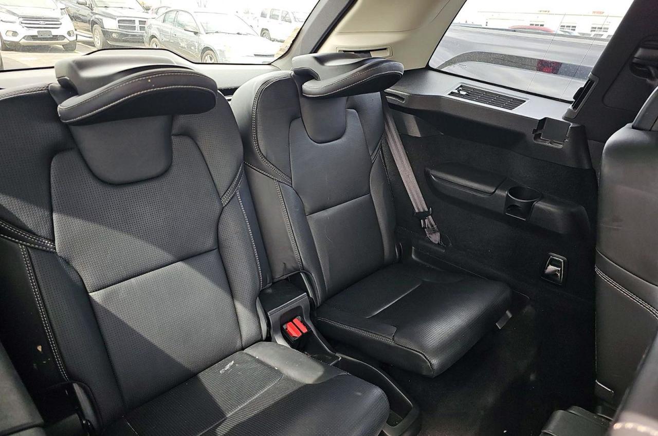 2019 VOLVO XC90
