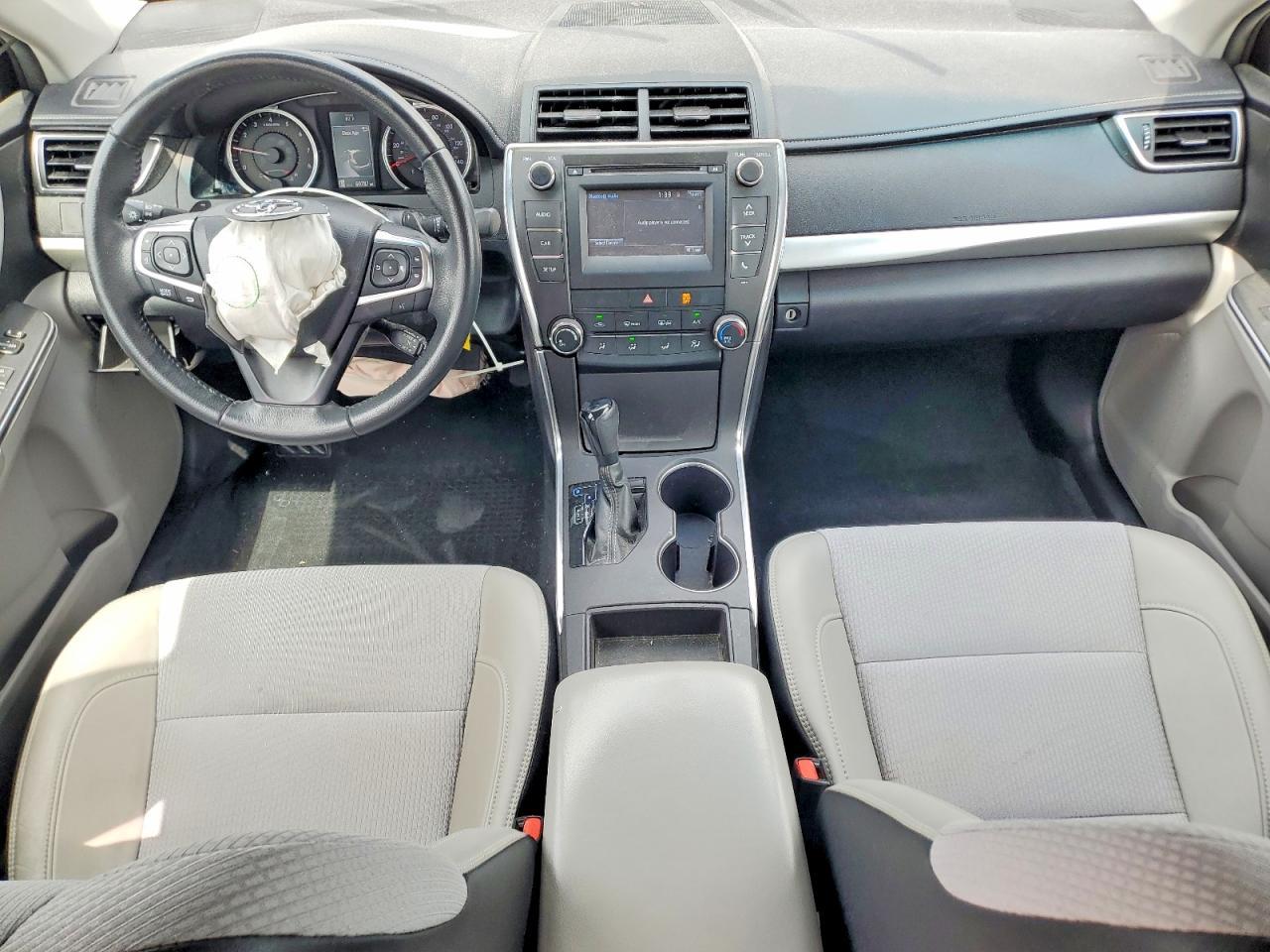 2017 TOYOTA CAMRY