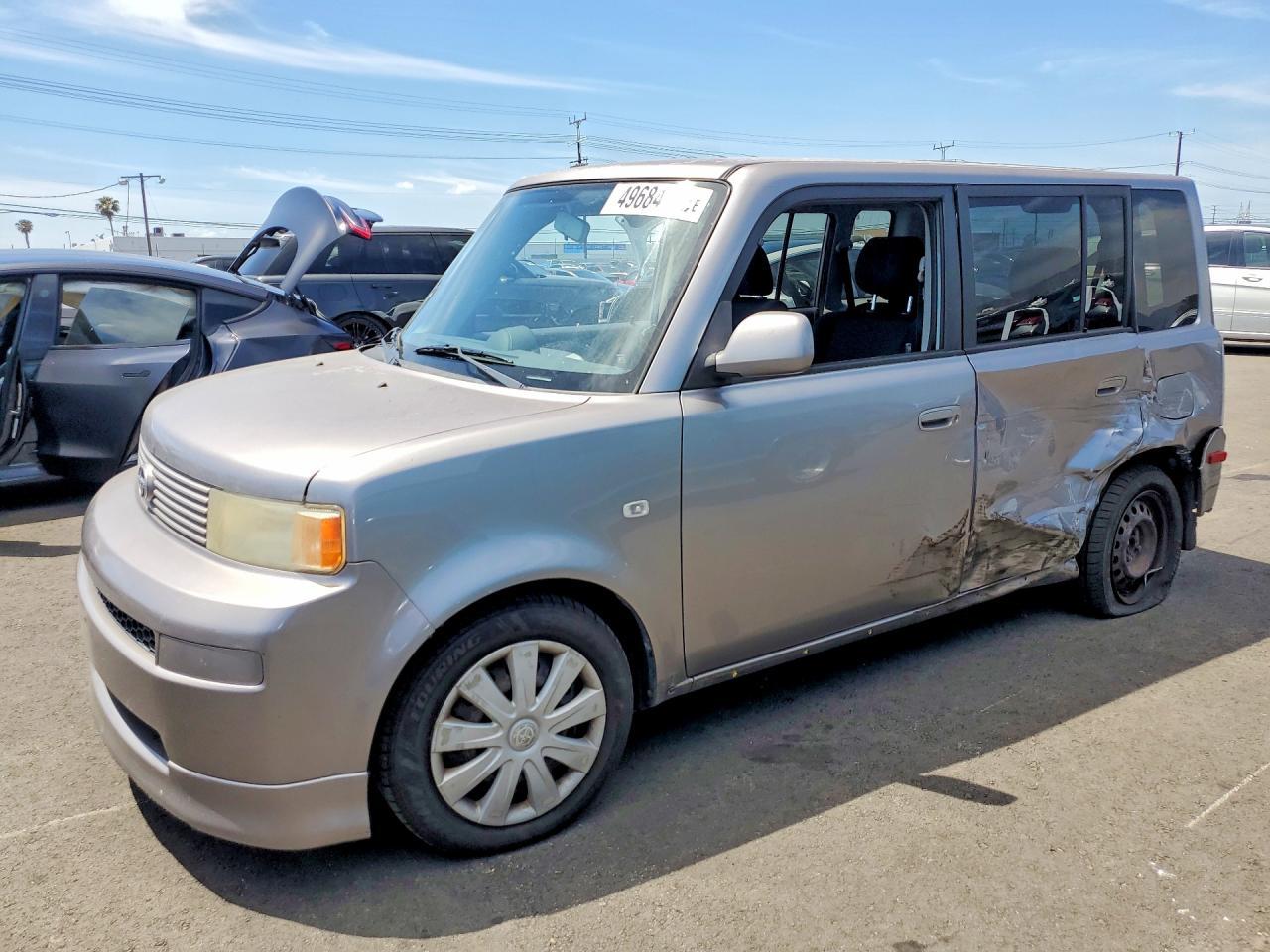 2005 TOYOTA SCION