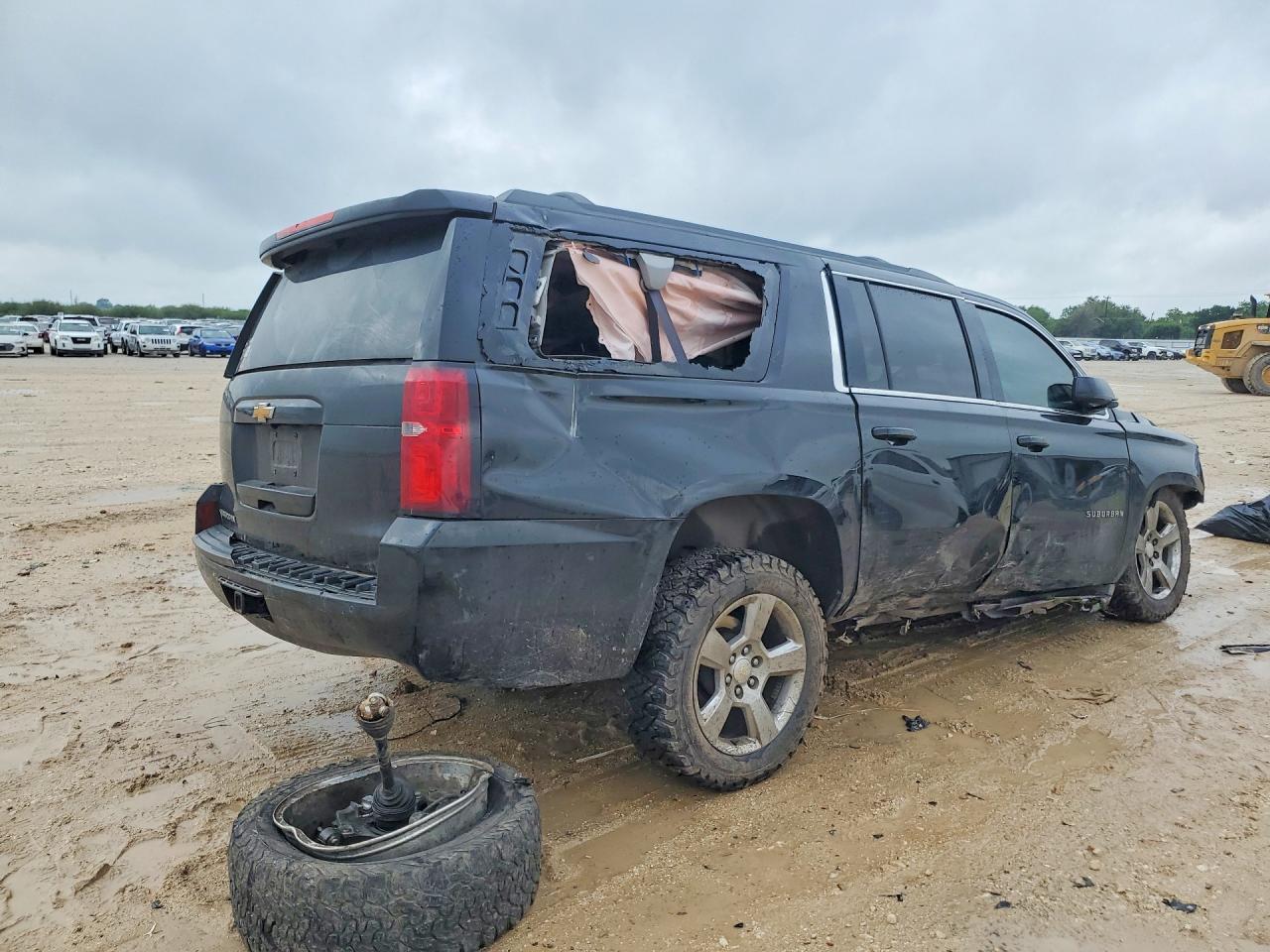 2017 CHEVROLET Suburban