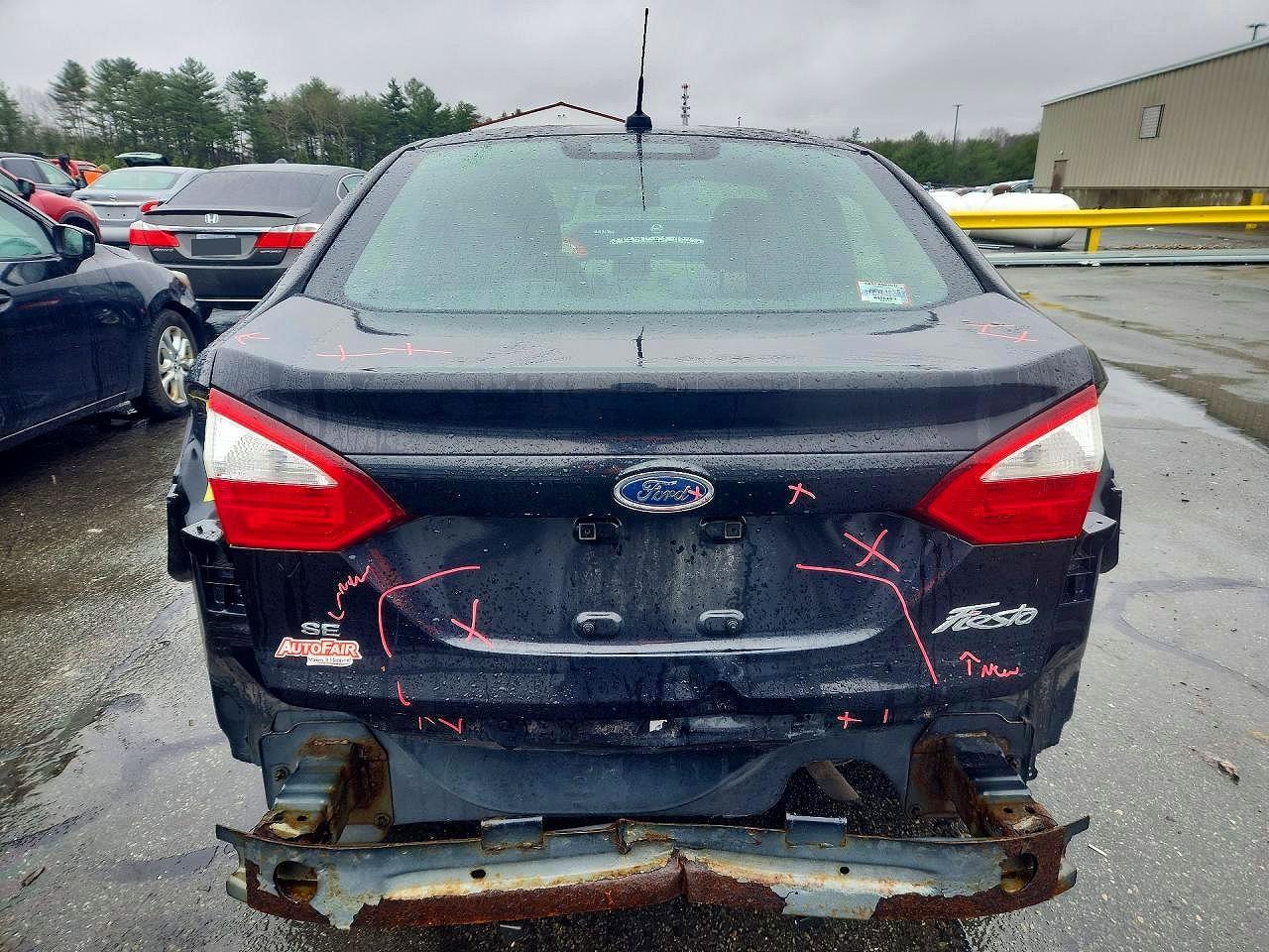 2015 FORD Fiesta