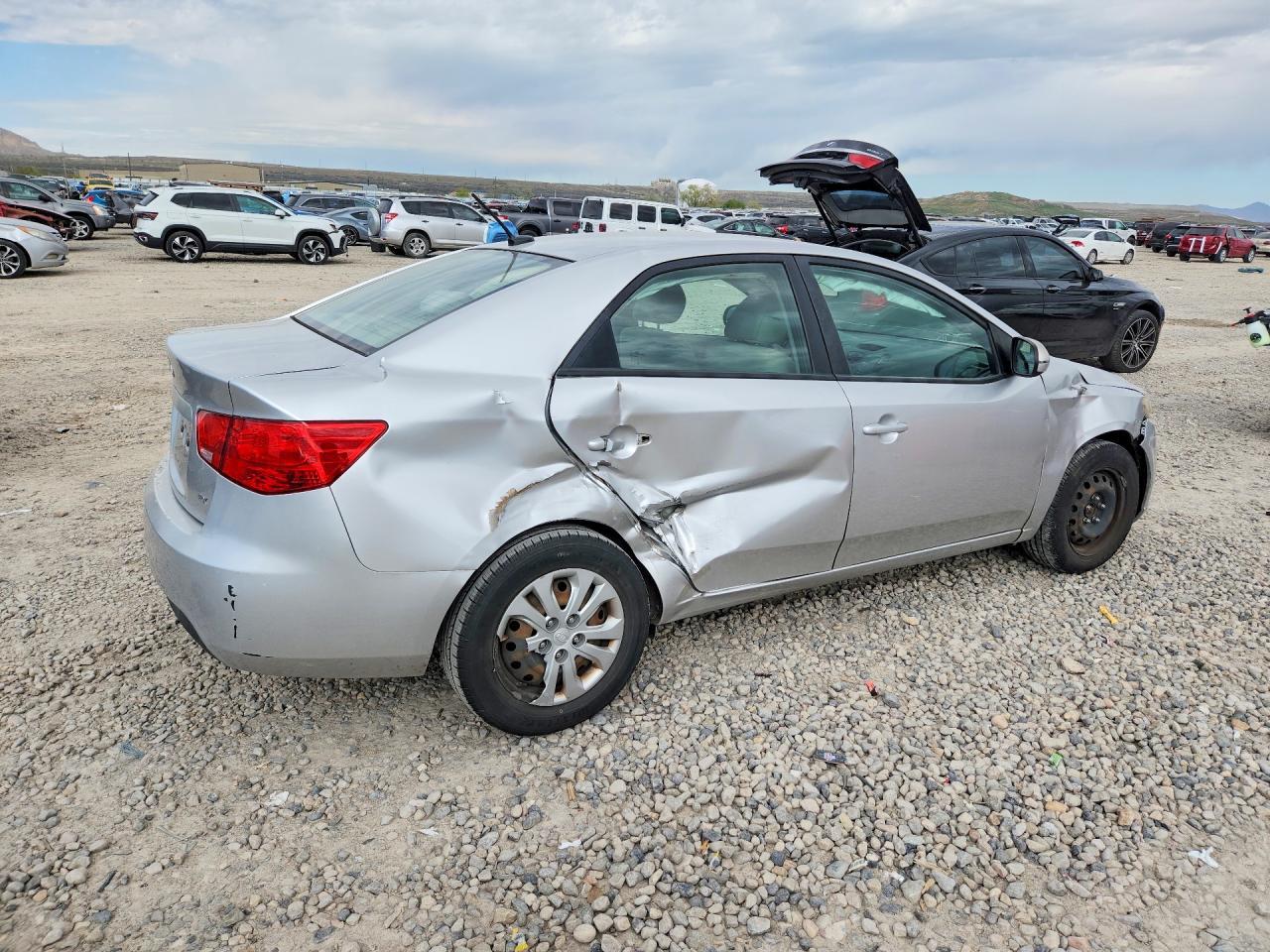 2012 KIA FORTE
