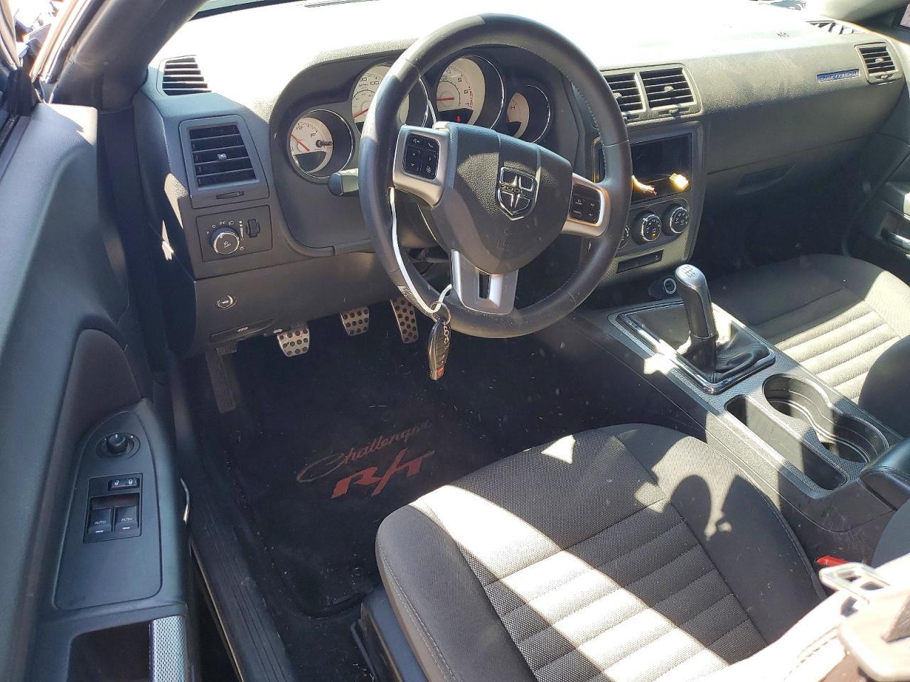 2014 DODGE Challenger
