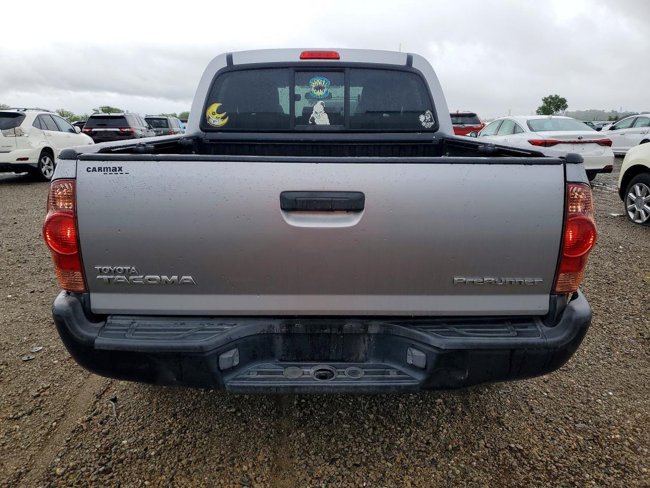 2015 TOYOTA TACOMA