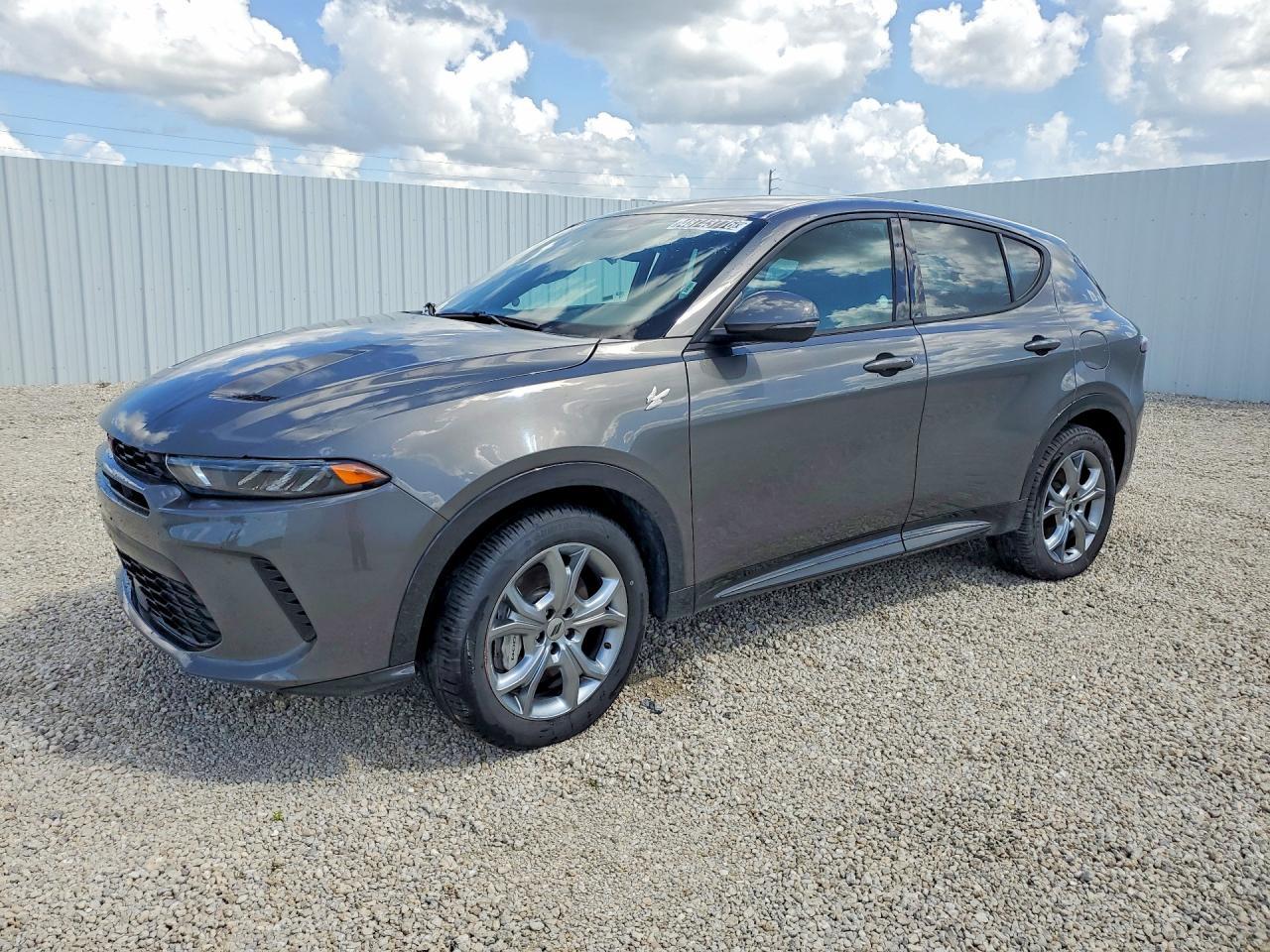 2024 DODGE Hornet