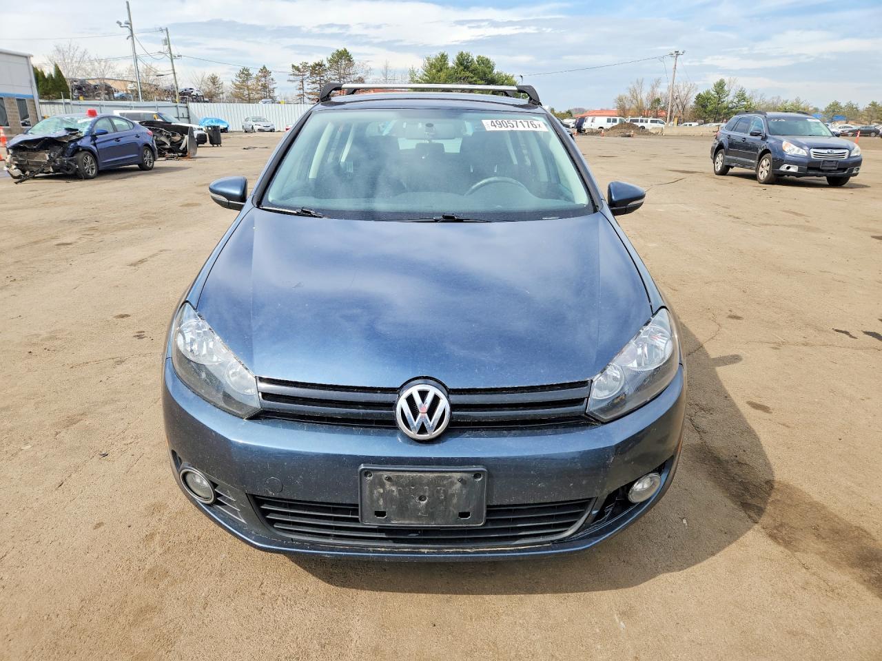 2013 VOLKSWAGEN GOLF