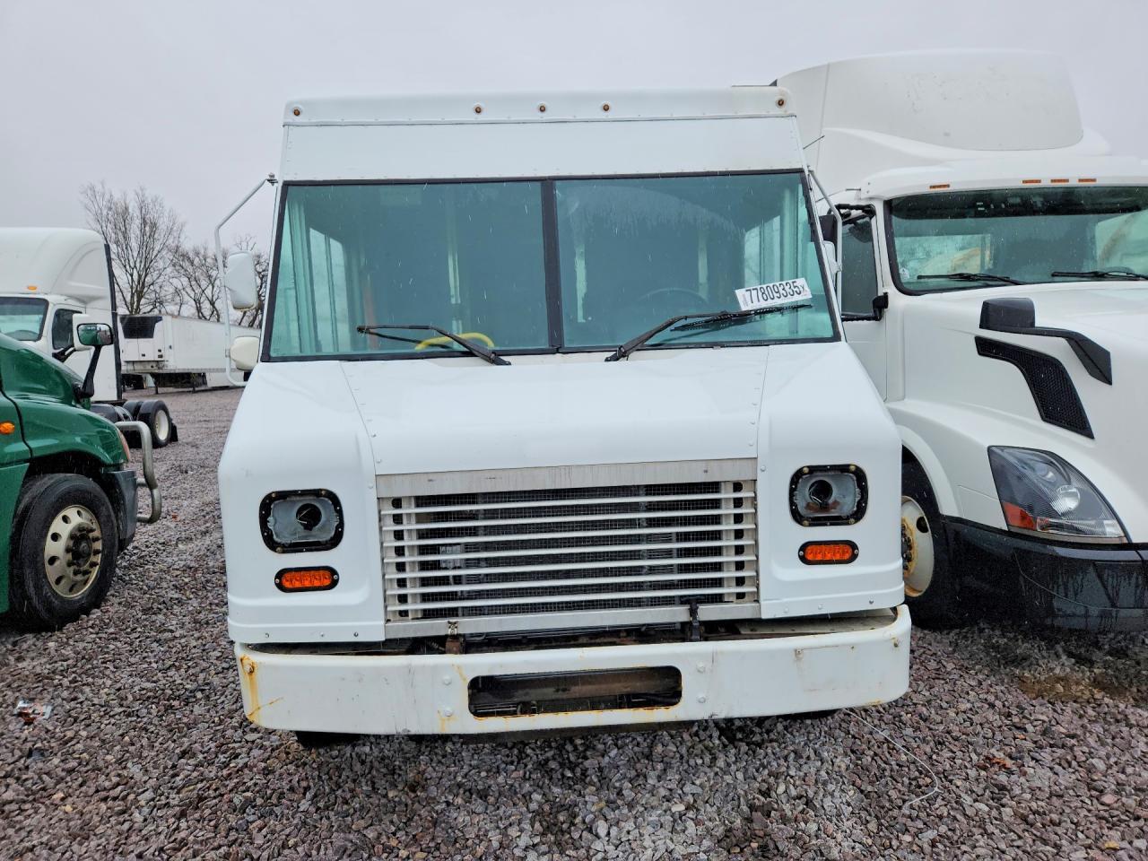 2015 FORD F59