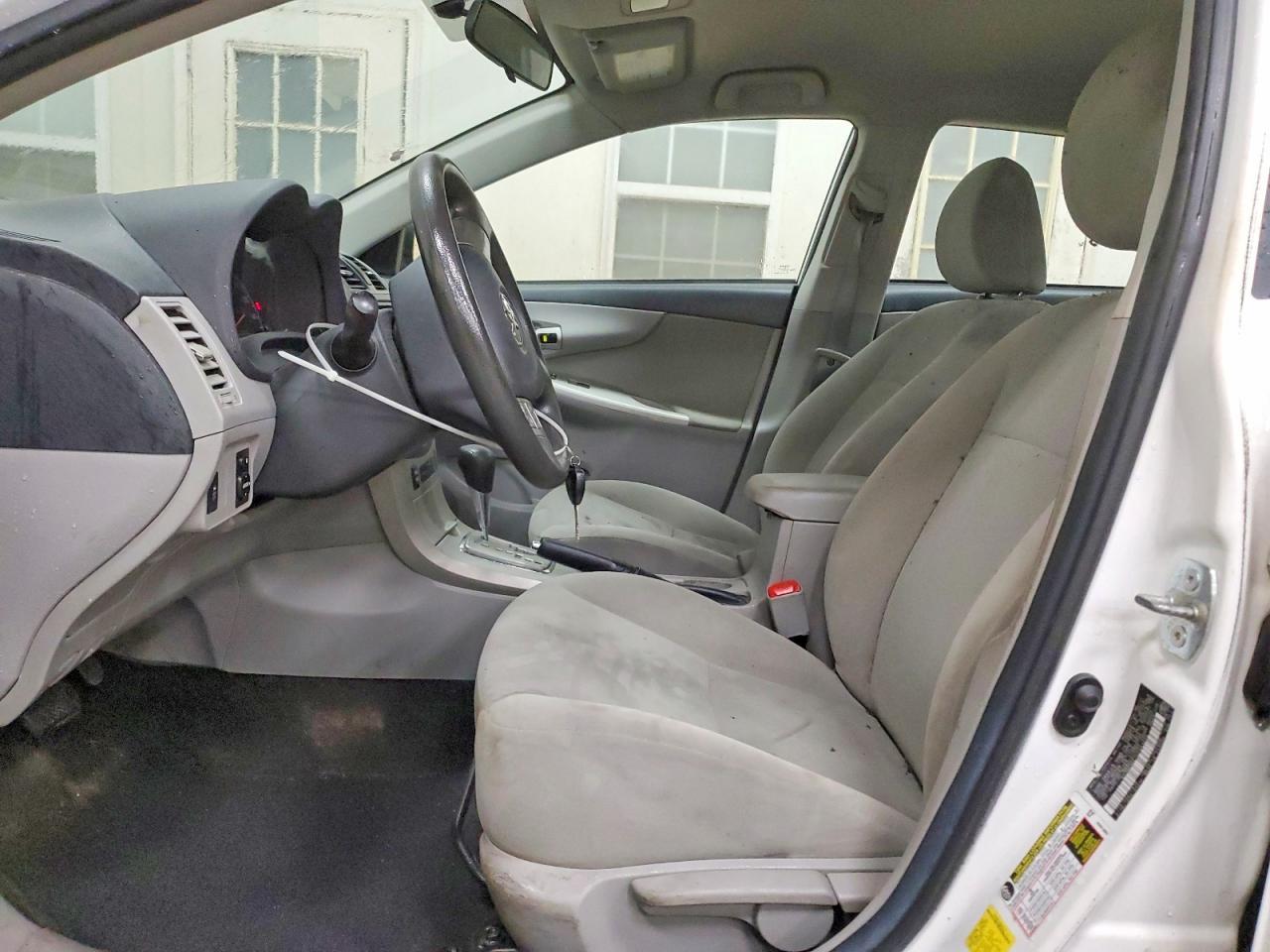 2012 TOYOTA COROLLA