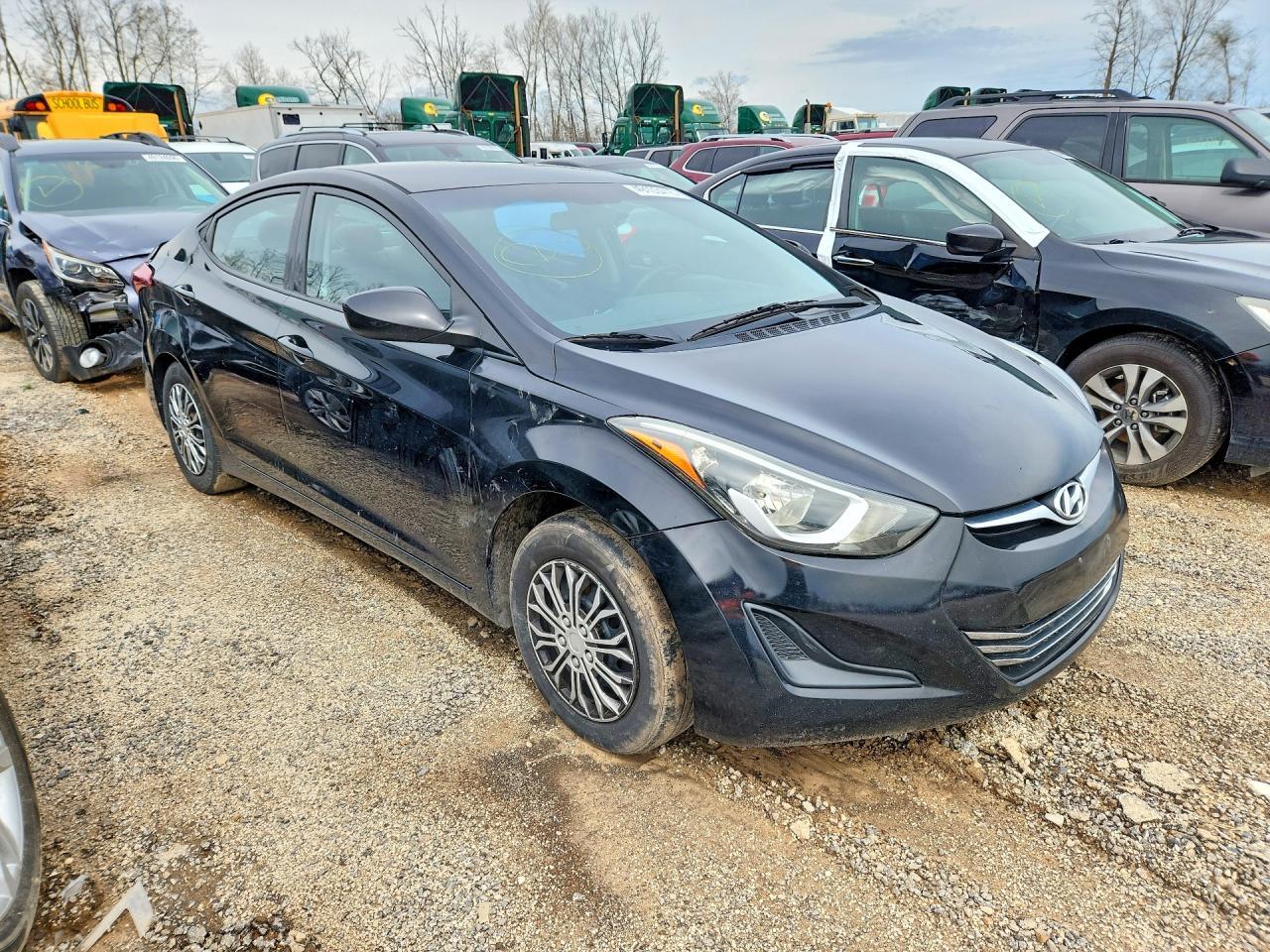 2016 HYUNDAI ELANTRA