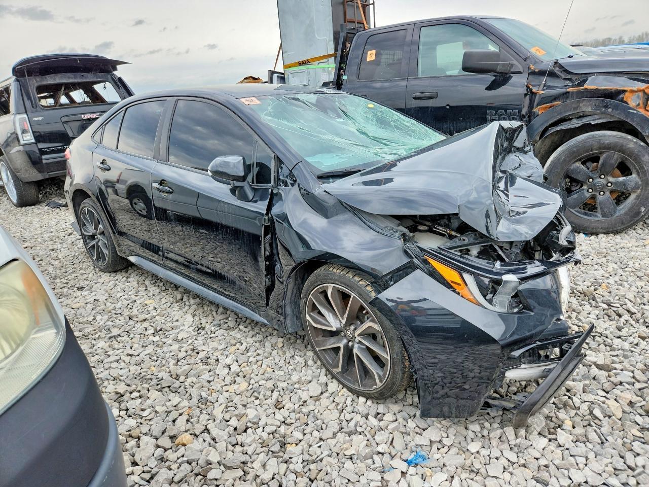 2022 TOYOTA COROLLA