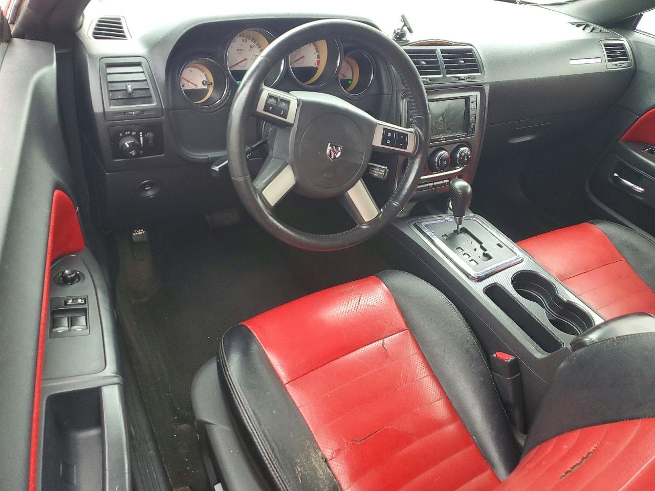 2010 DODGE Challenger