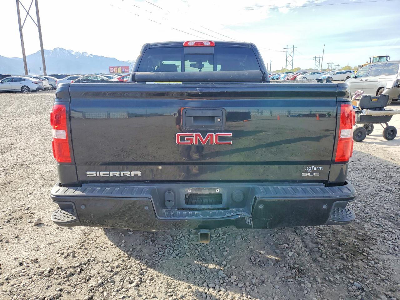 2017 GMC Sierra