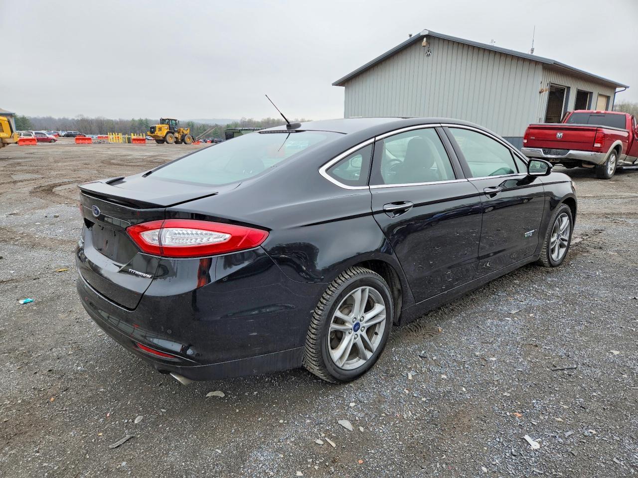 2016 FORD FUSION
