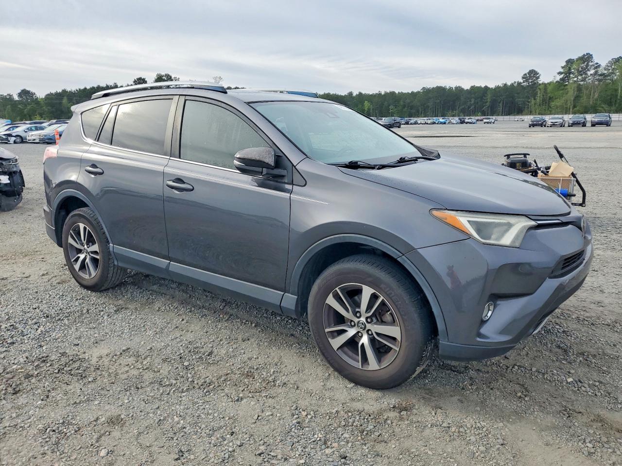 2017 TOYOTA RAV4