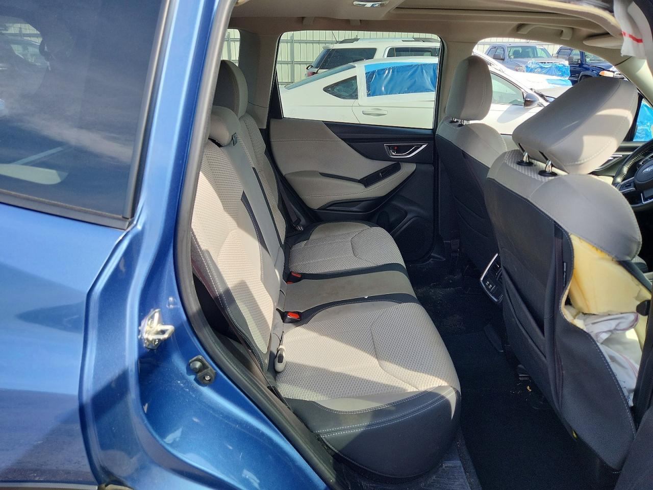 2019 SUBARU FORESTER