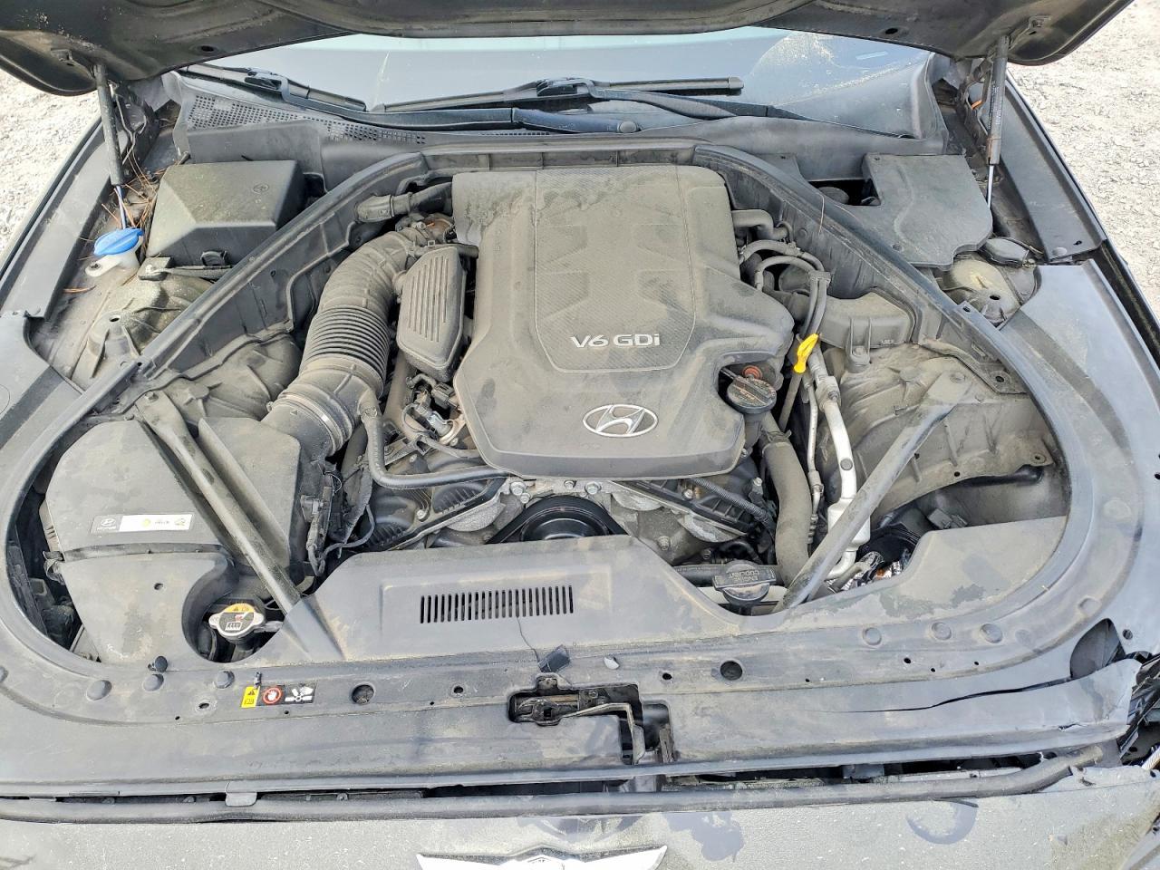 2015 HYUNDAI GENESIS