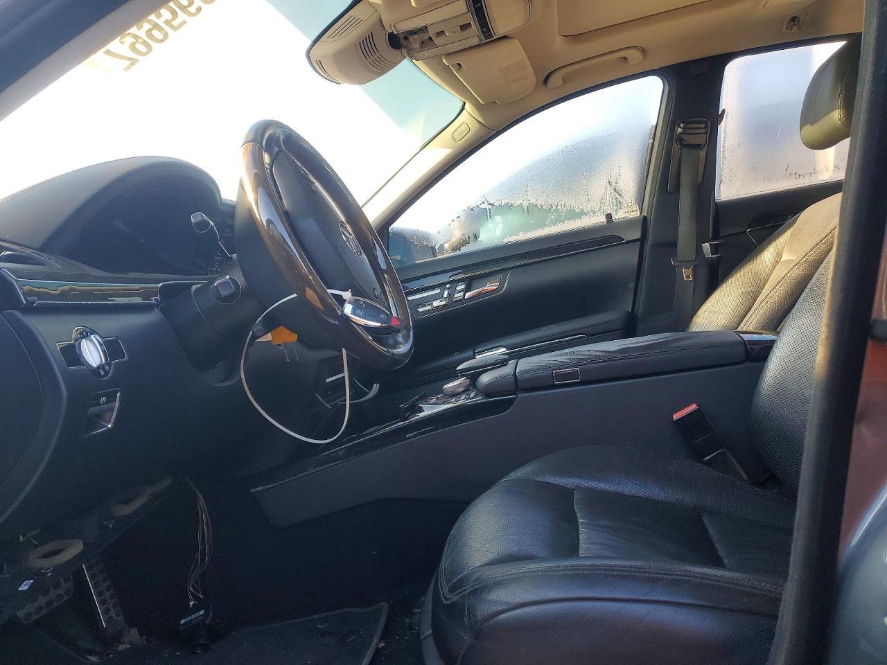 2011 MERCEDES-BENZ S-Class