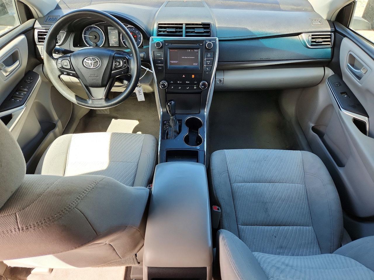 2016 TOYOTA CAMRY