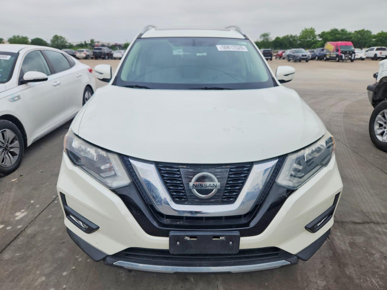 2017 NISSAN ROGUE