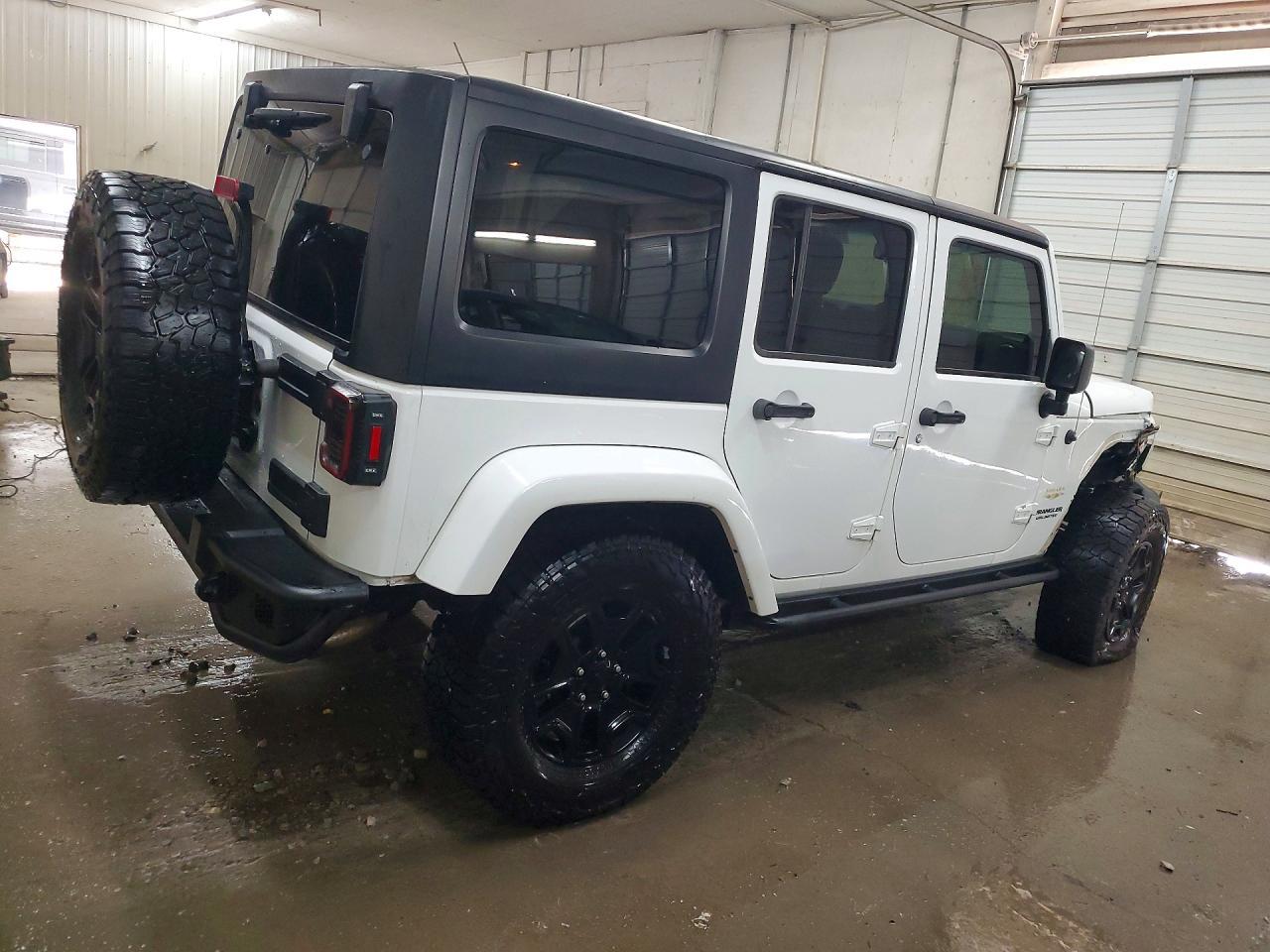 2013 JEEP Wrangler Unlimited