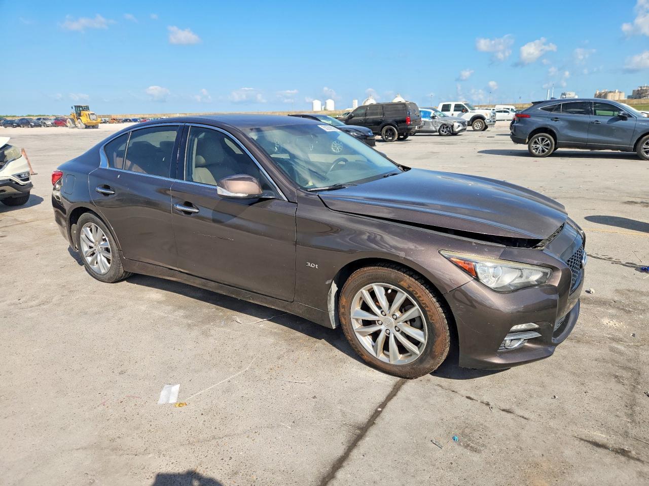 2017 INFINITI Q50