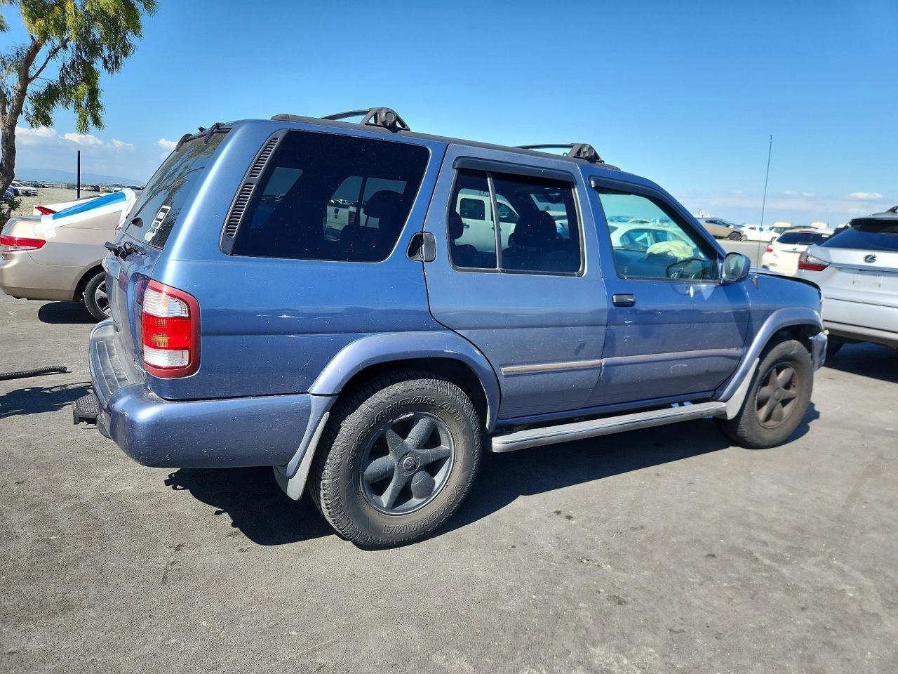 2001 NISSAN PATHFINDER
