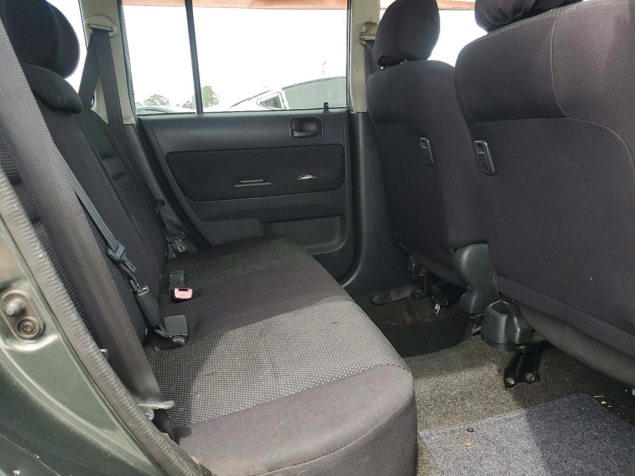 2005 TOYOTA SCION