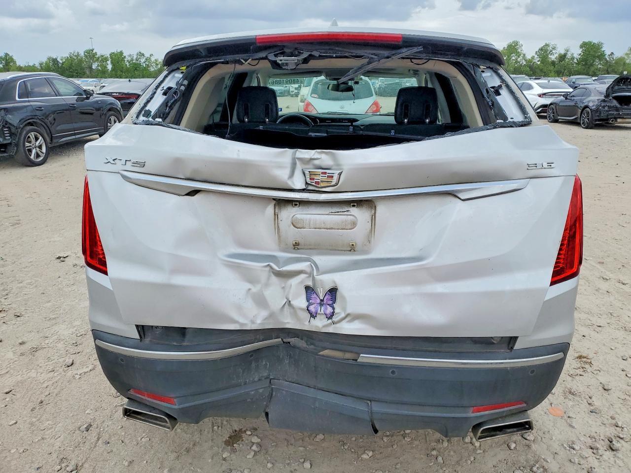 2018 CADILLAC XT5