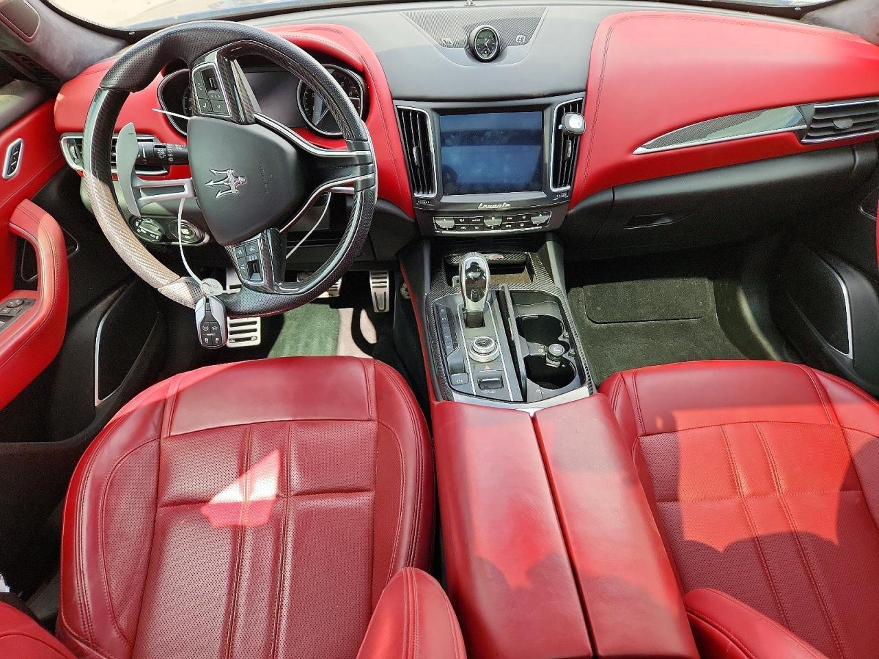 2017 MASERATI Levante