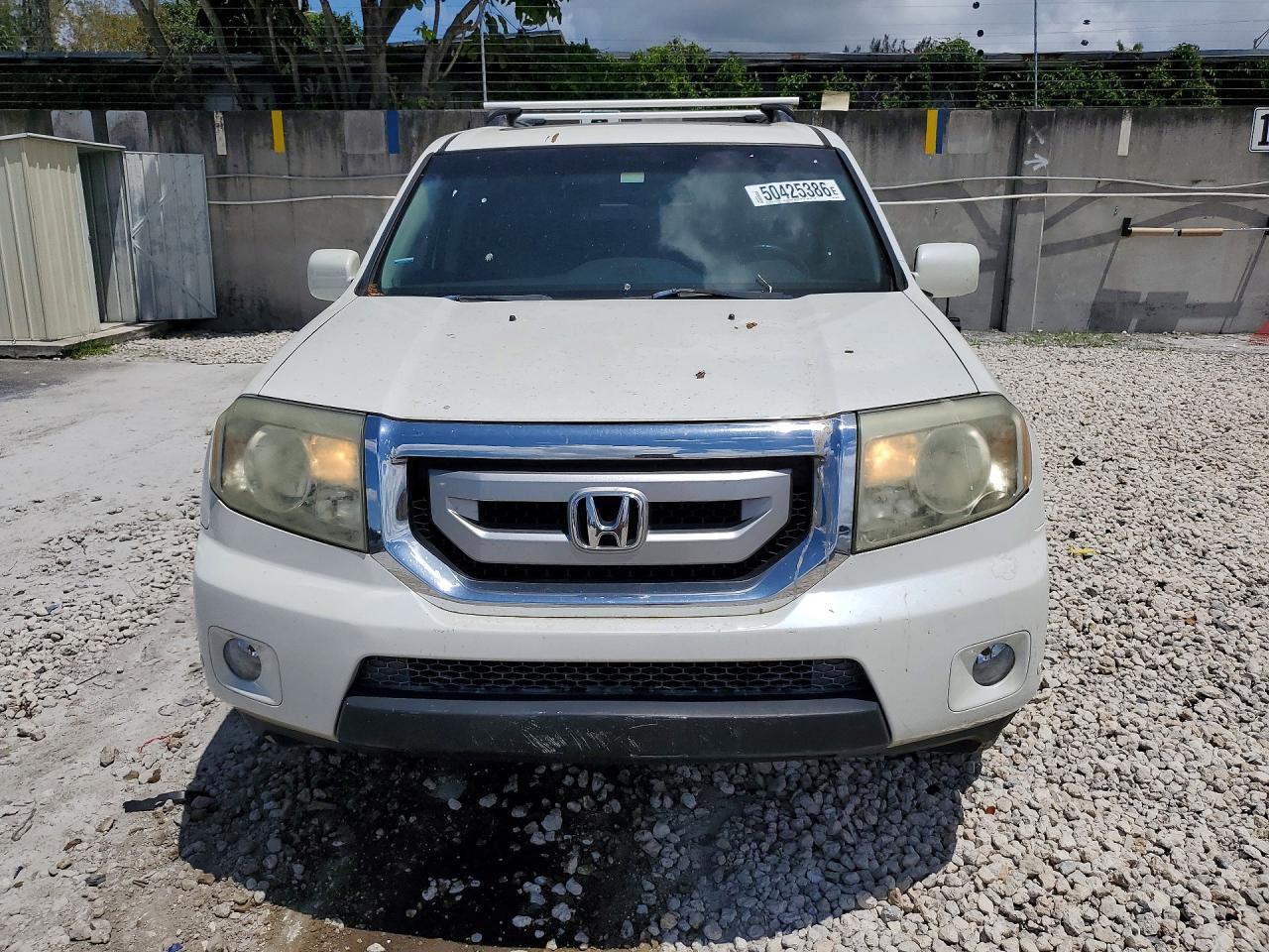 2011 HONDA PILOT