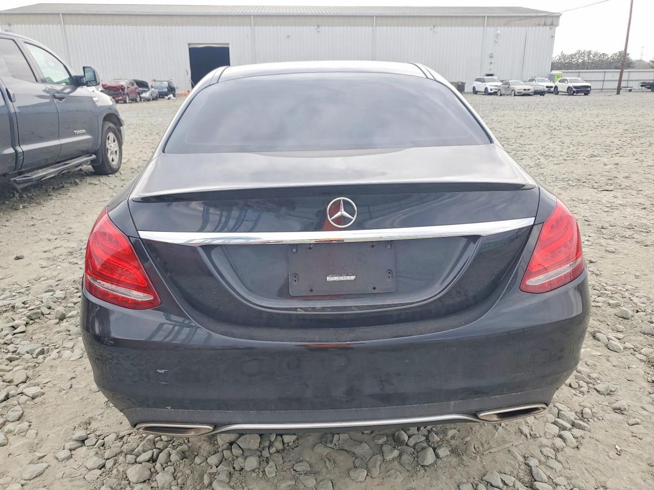 2016 MERCEDES-BENZ C-CLASS