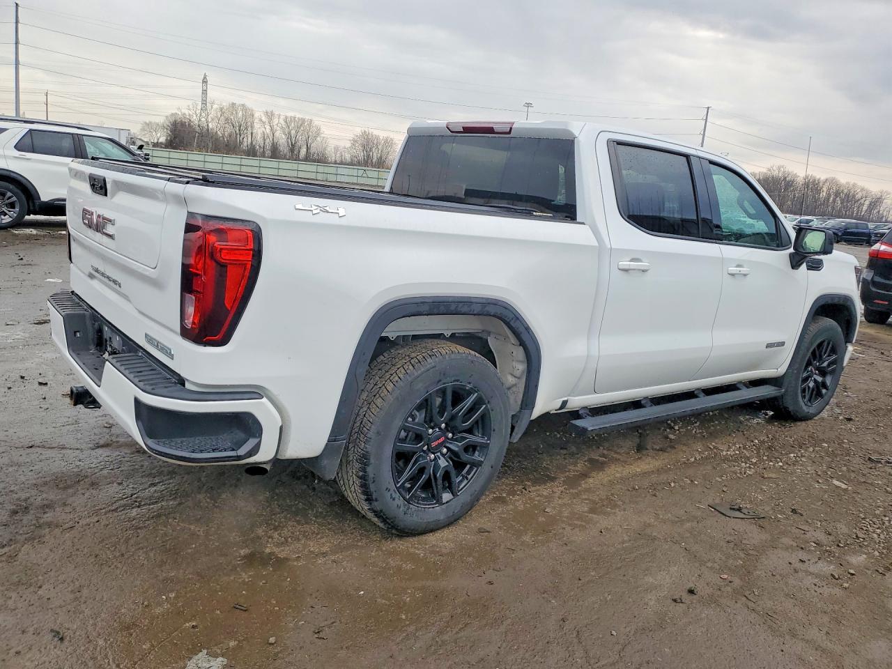 2024 GMC Sierra