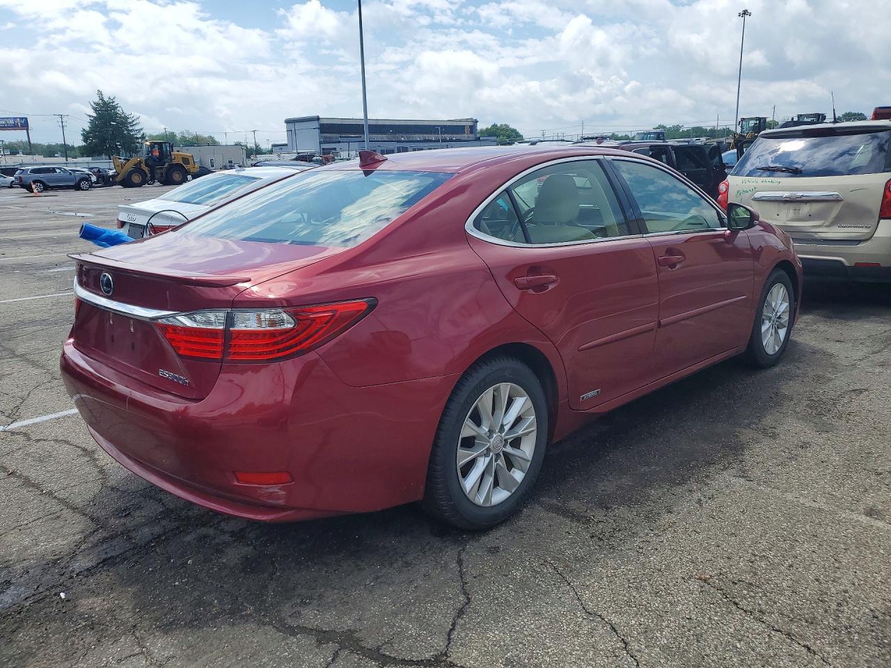 2015 LEXUS ES 300H