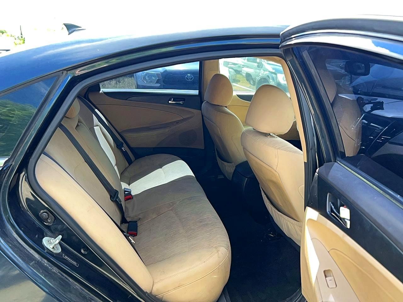2012 HYUNDAI SONATA
