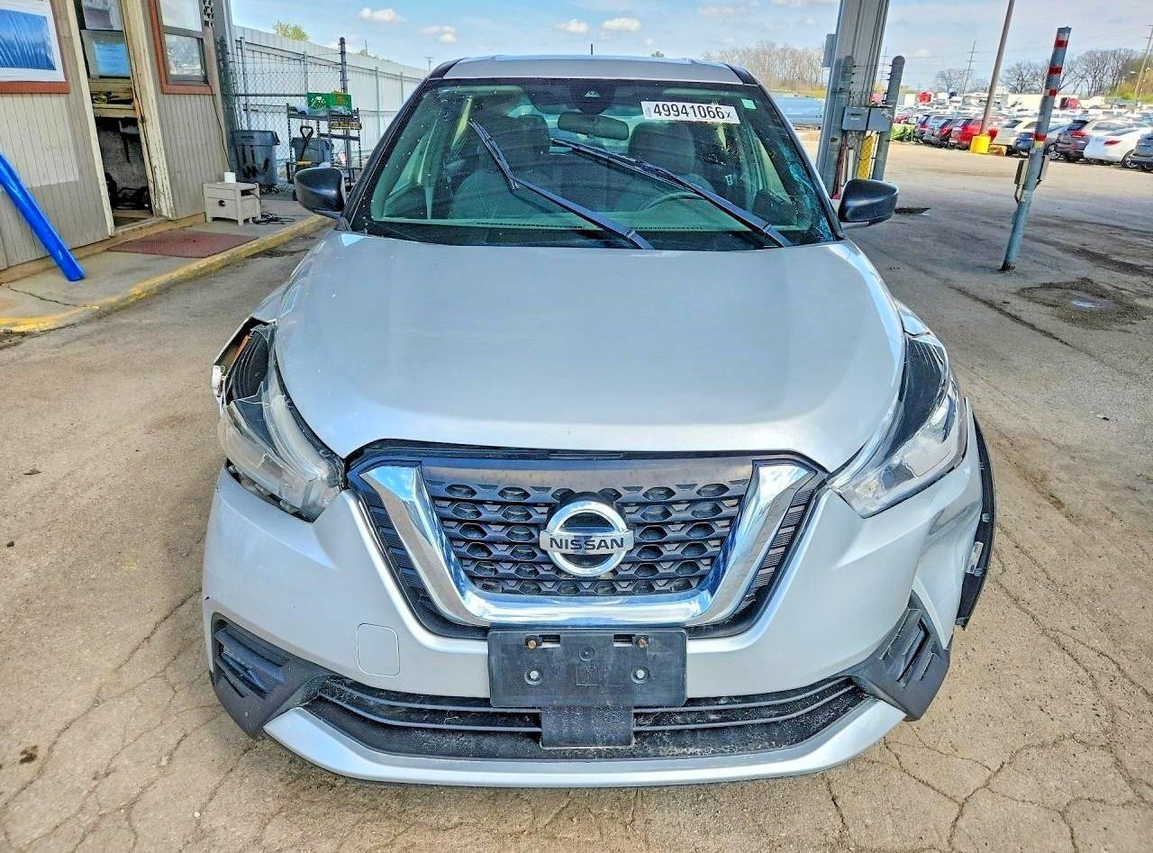 2020 NISSAN KICKS