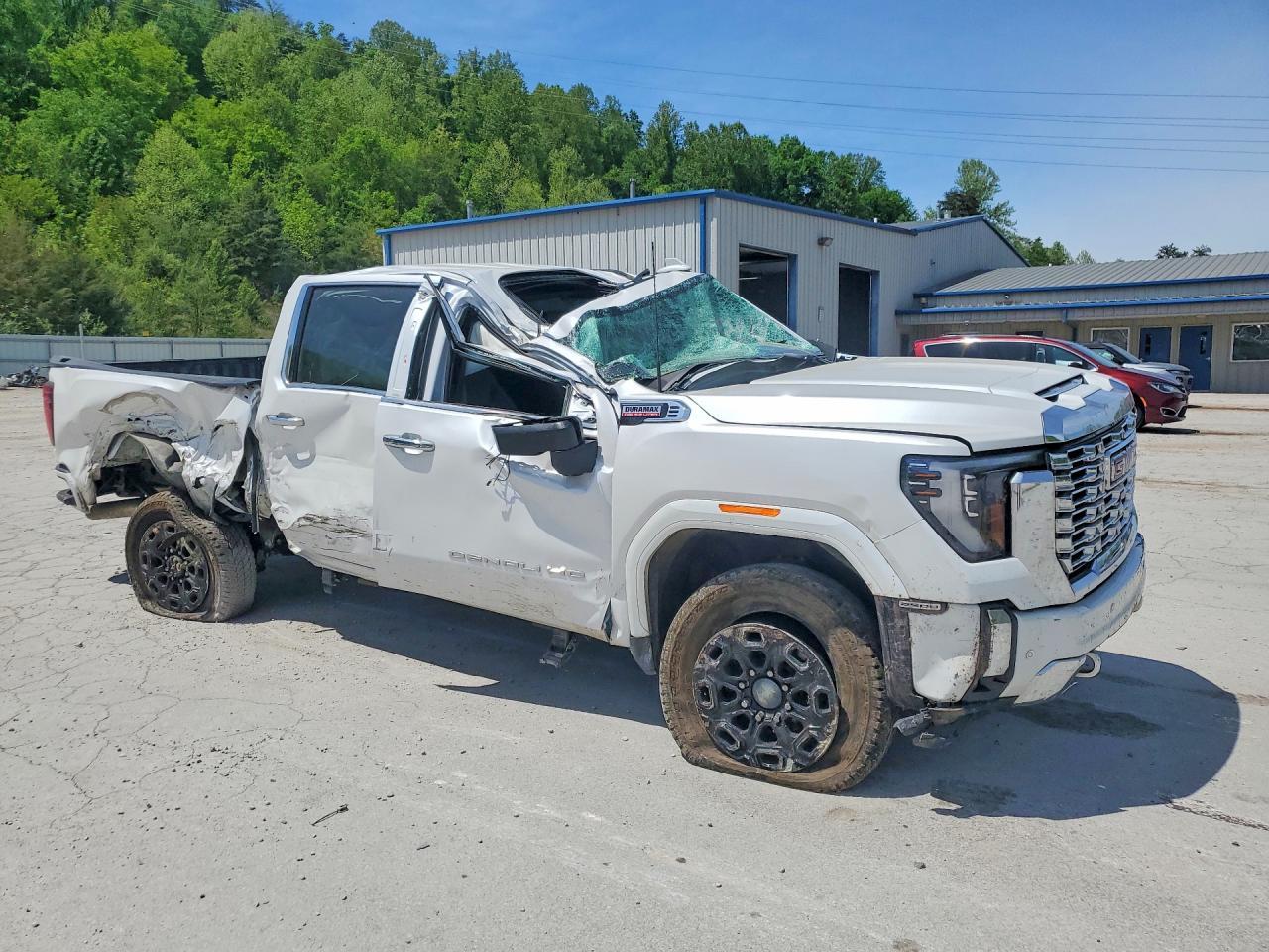 2024 GMC Sierra