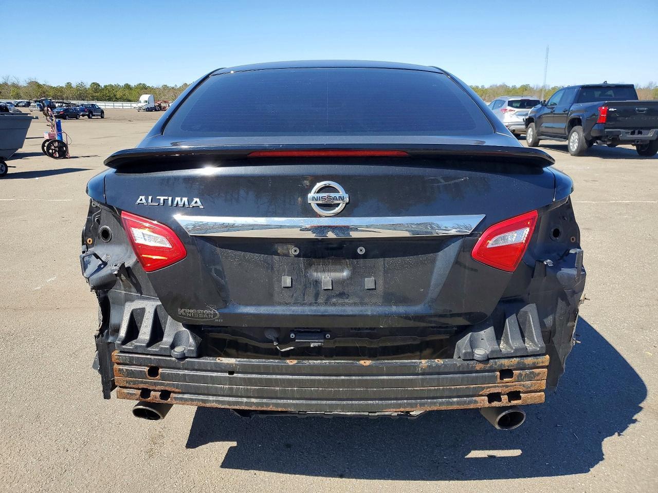 2016 NISSAN ALTIMA
