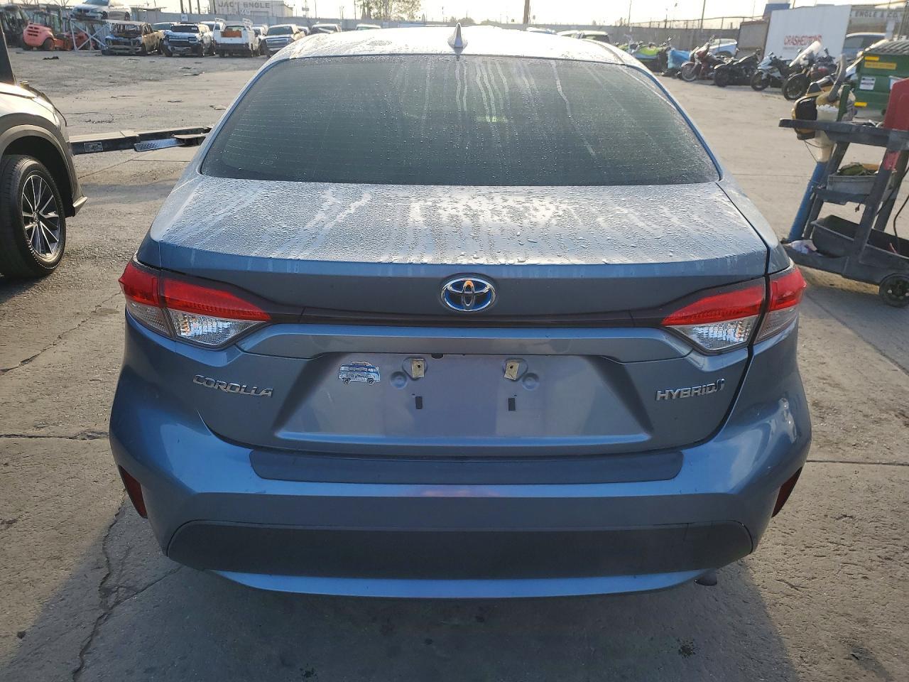 2021 TOYOTA COROLLA