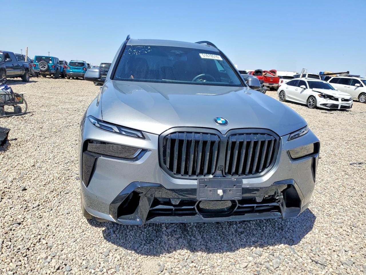 2026 BMW X7