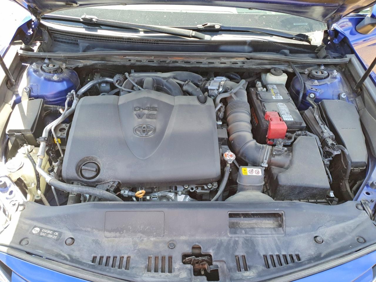 2018 TOYOTA CAMRY