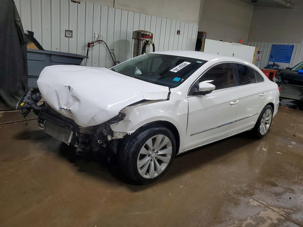 2011 VOLKSWAGEN CC