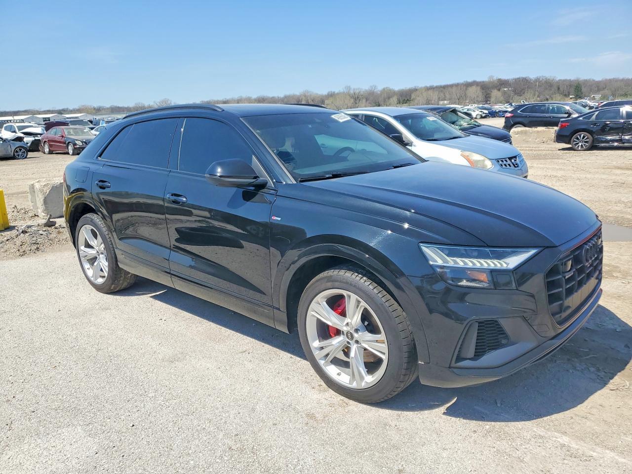2022 AUDI Q8